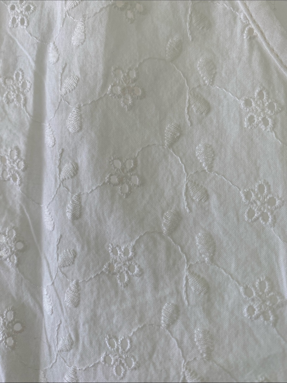 Lucky Brand White Eyelet Sleeveless Peasant Top - Picture 6 of 7